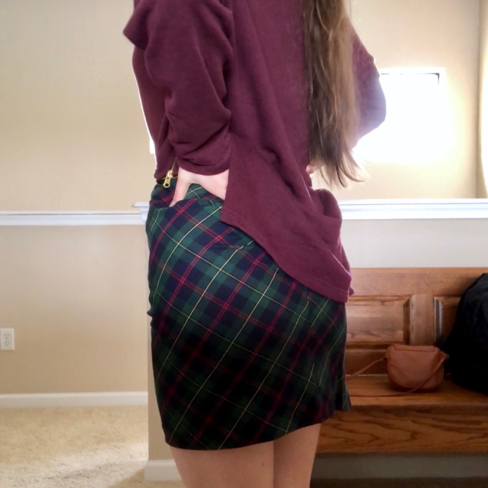 Plaid Pencil Skirt - Picture 4 of 6